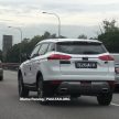 左驾版吉利博越本地公路被抓拍，正进行实境上路测试。