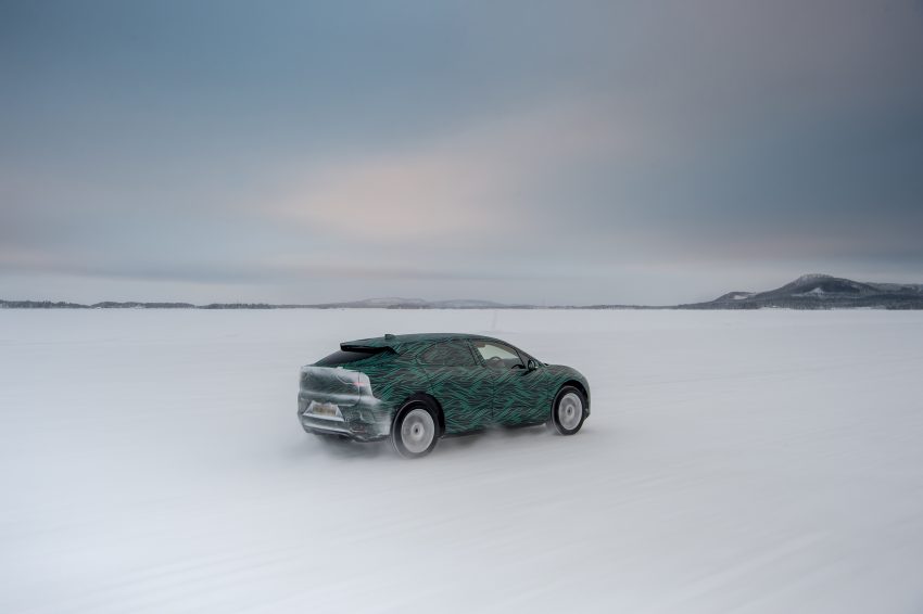 3月发布品牌首款电动SUV，Jaguar I-Pace 部份细节曝光 57848