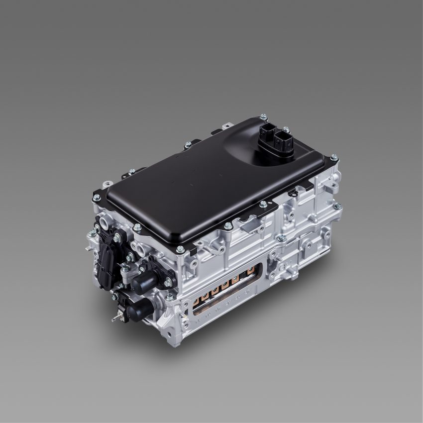 Toyota 发表全新2.0升Dynamic Force引擎、2.0升油电混合动力系统、Direct-Shift CVT变速箱，以及4WD四驱系统 59811