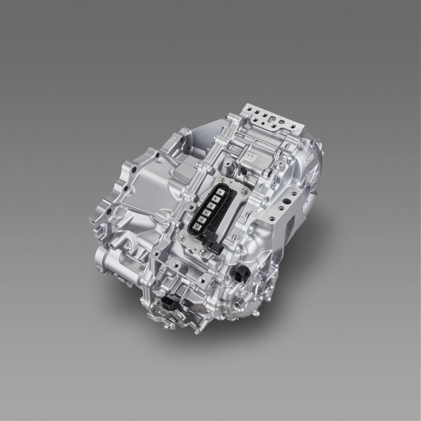 Toyota 发表全新2.0升Dynamic Force引擎、2.0升油电混合动力系统、Direct-Shift CVT变速箱，以及4WD四驱系统 59812