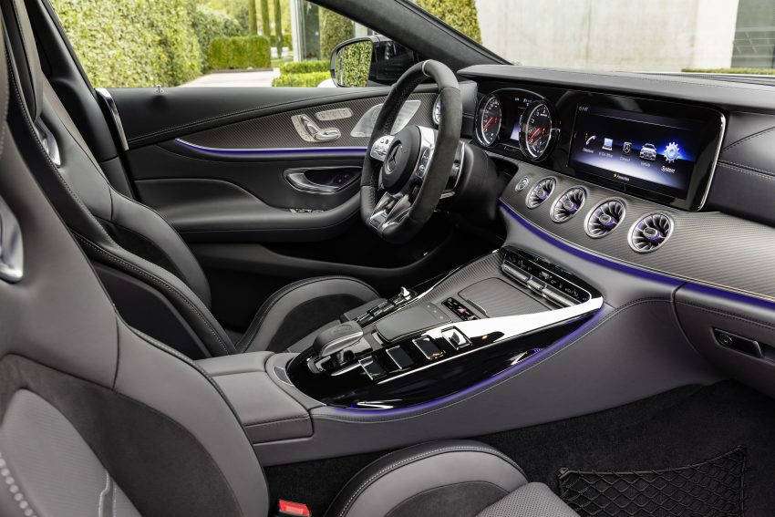 Mercedes-AMG GT 四门版正式发布，两种引擎三个等级 60807