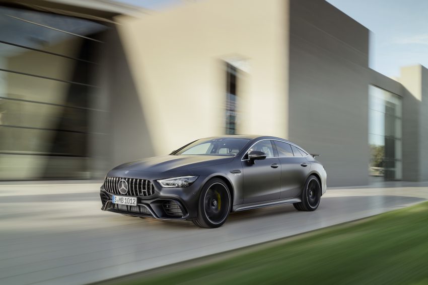 Mercedes-AMG GT 四门版正式发布，两种引擎三个等级 60827