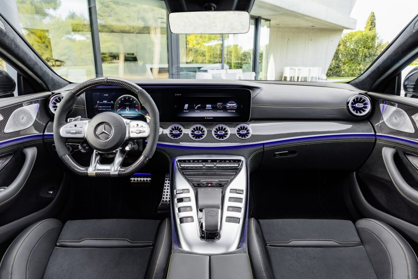 Mercedes-AMG GT 四门版正式发布，两种引擎三个等级 60837