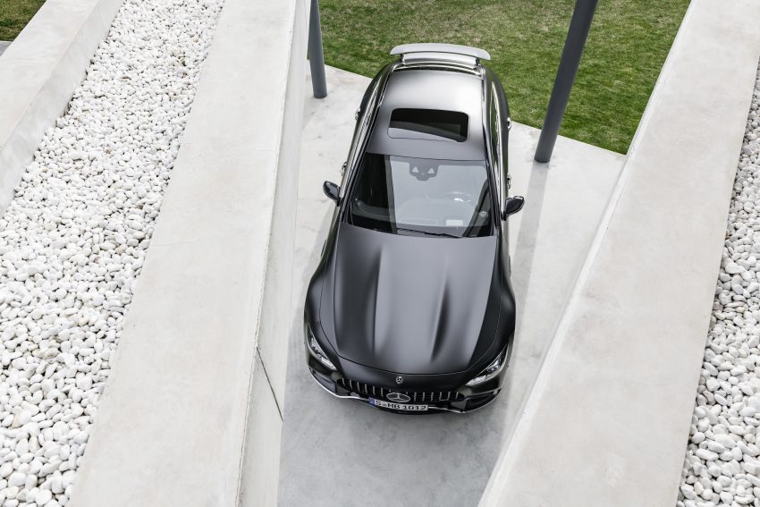 Mercedes-AMG GT 四门版正式发布，两种引擎三个等级 60842