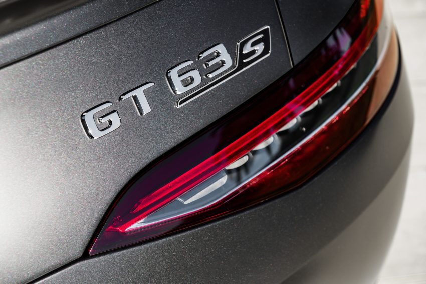 Mercedes-AMG GT 四门版正式发布，两种引擎三个等级 60847