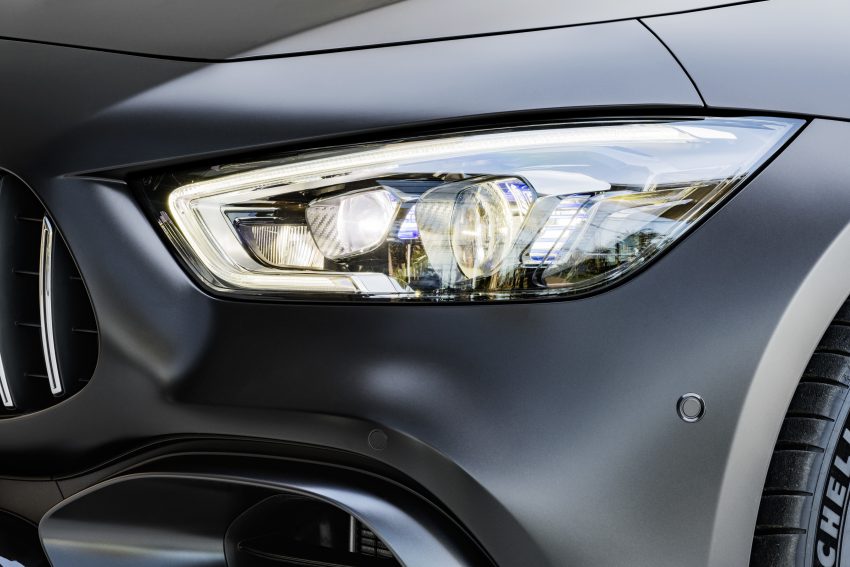 Mercedes-AMG GT 四门版正式发布，两种引擎三个等级 60851
