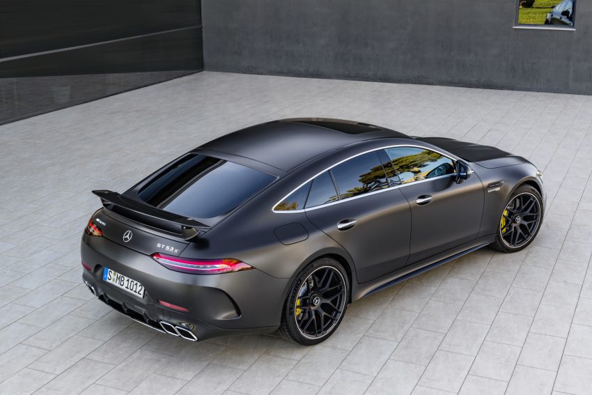 Mercedes-AMG GT 四门版正式发布，两种引擎三个等级 60855