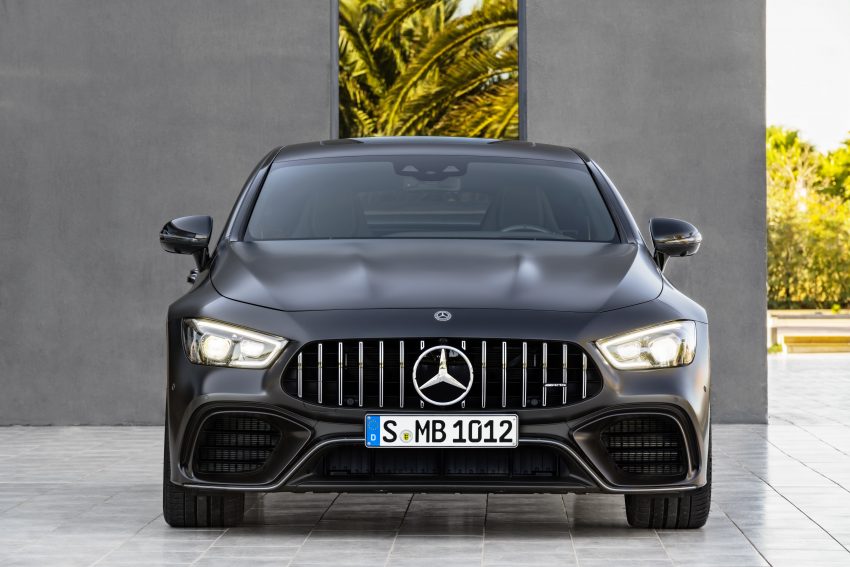 Mercedes-AMG GT 四门版正式发布，两种引擎三个等级 60858