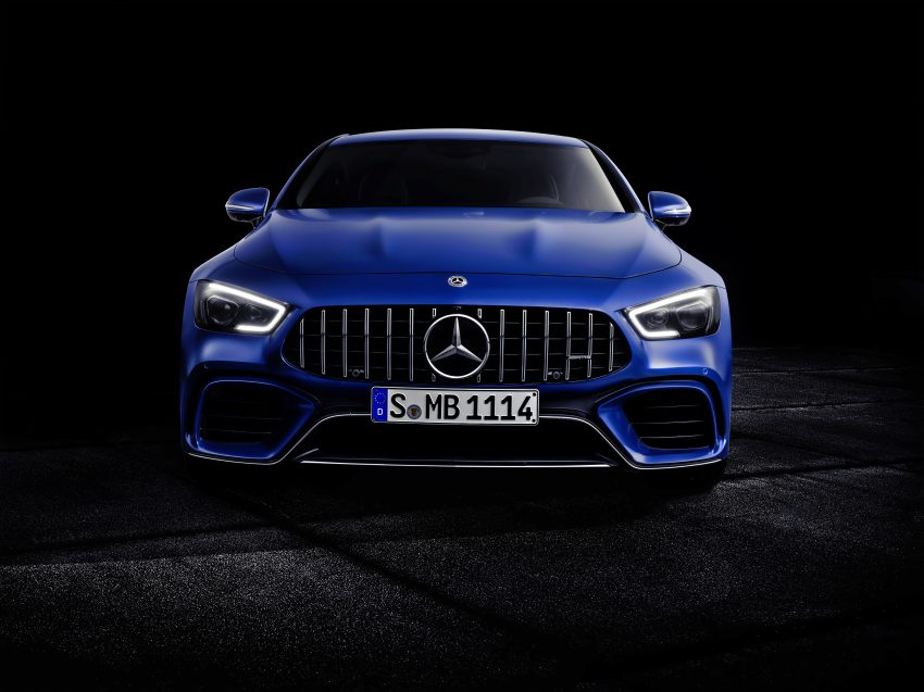 Mercedes-AMG GT 四门版正式发布，两种引擎三个等级 60871
