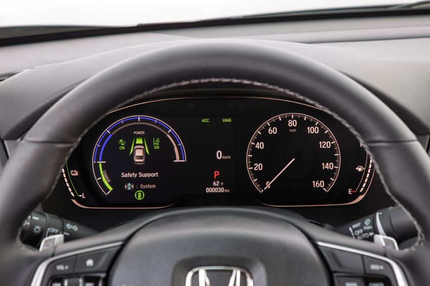 2019 Honda Insight 官图, 1.5升混动引擎, 油耗23.3 KM/L 63390