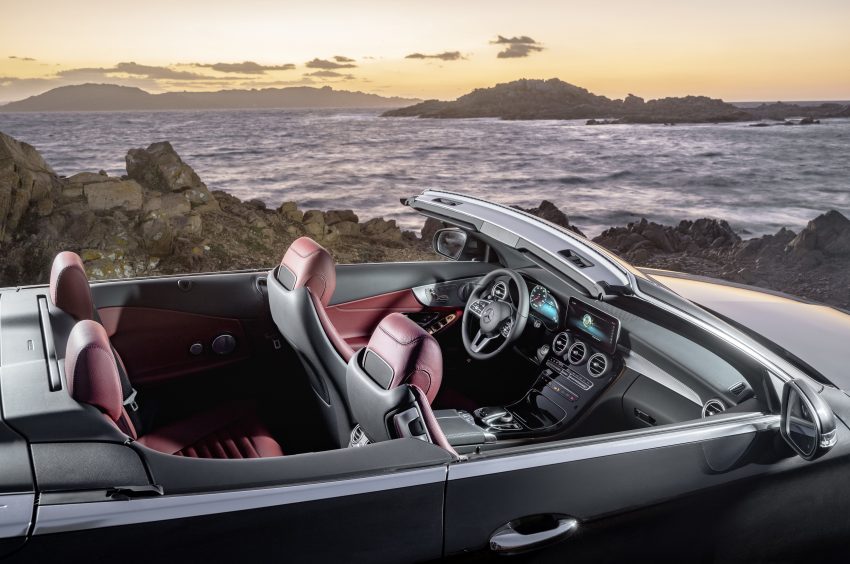 Mercedes-Benz C-Class Coupe 与 Cabriolet 小改款发布 62476
