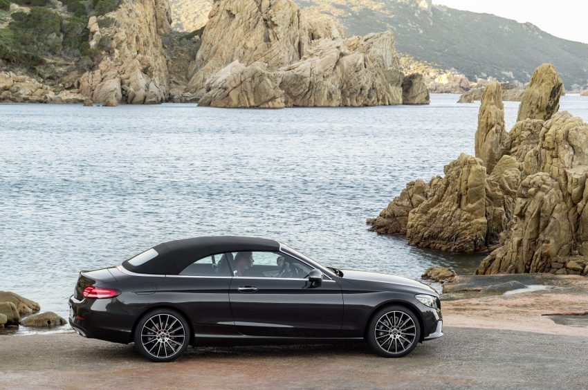 Mercedes-Benz C-Class Coupe 与 Cabriolet 小改款发布 62485