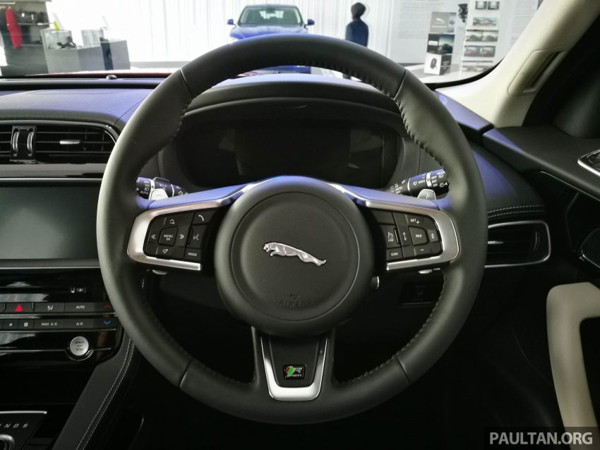 价格低于50万，Jaguar F-Pace 2.0L Ingenium 本地预览 61822