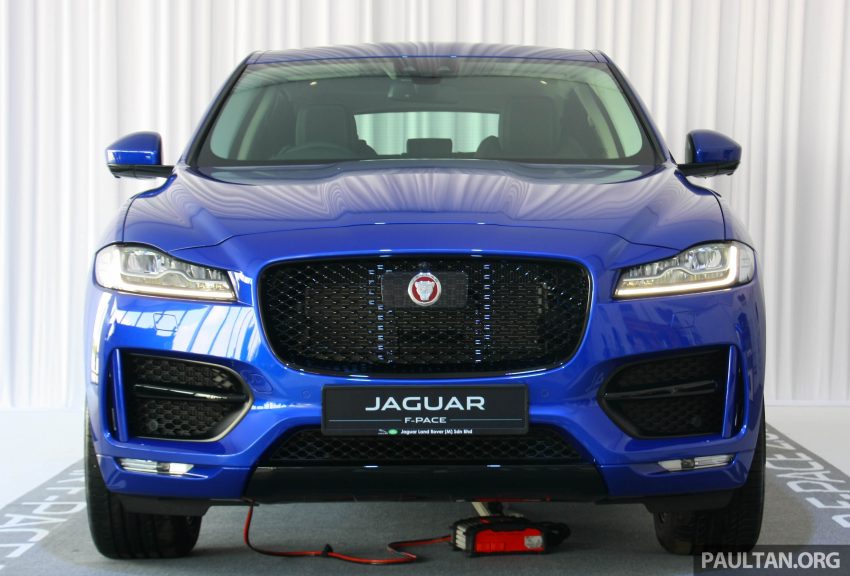 价格低于50万，Jaguar F-Pace 2.0L Ingenium 本地预览 61880