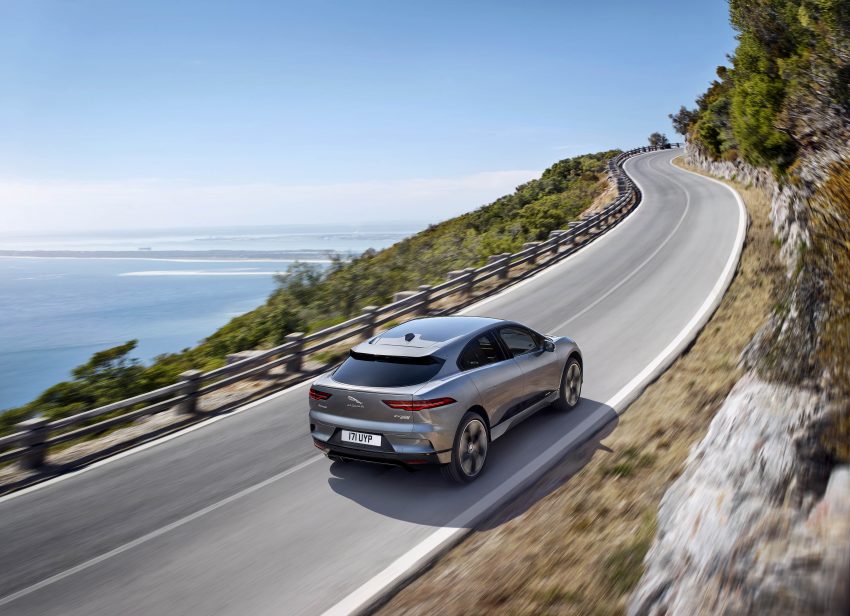Jaguar 发布旗下首款纯电动车 I-Pace，满电可跑480km 60055