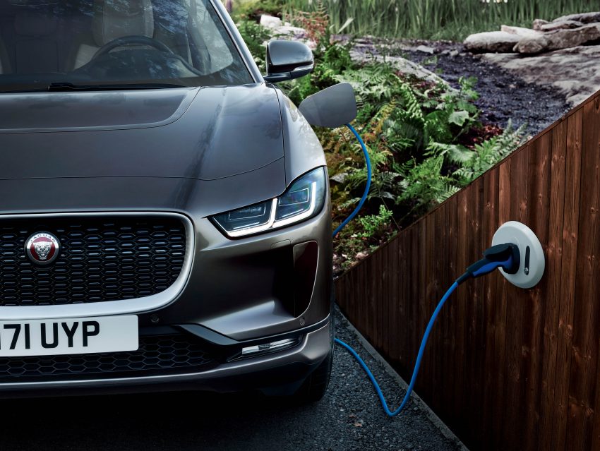 Jaguar 发布旗下首款纯电动车 I-Pace，满电可跑480km 60112