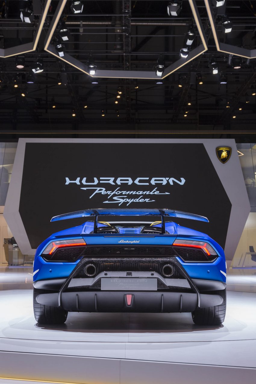 敞篷小牛Lamborghini Huracan Performante Spyder面世 60925
