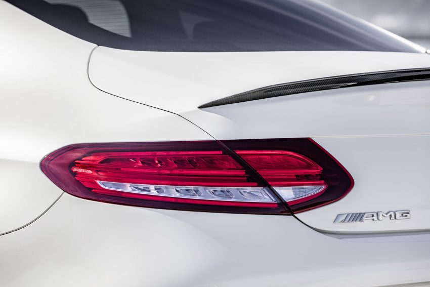 小改款 Mercedes-AMG C63 正式发表，新9G自排变速箱 63884