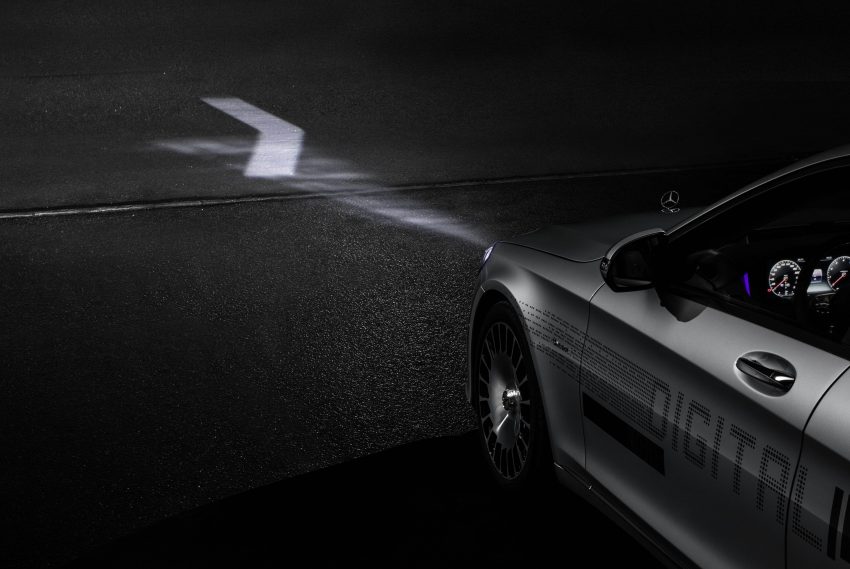 Mercedes-Benz 最新照明技术 Digital Light，确认今年将在旗舰 Maybach S-Class 身上首发，具备高清投影功能 60505