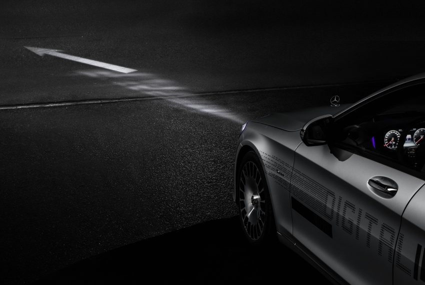 Mercedes-Benz 最新照明技术 Digital Light，确认今年将在旗舰 Maybach S-Class 身上首发，具备高清投影功能 60501