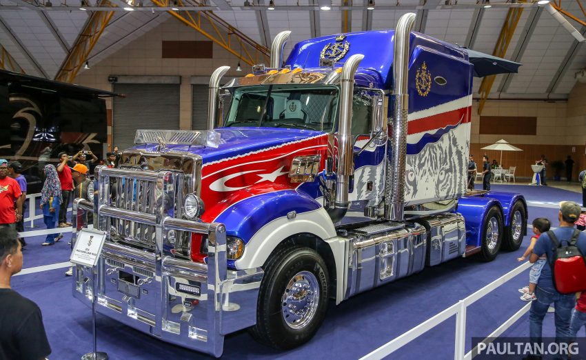汽车图集：带你欣赏柔佛苏丹的超级货卡Ford F-650，与变形金刚中的‘擎天柱’ Mack Super-Liner 超级豪华重型卡车 63284