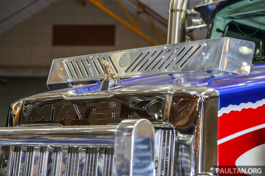 汽车图集：带你欣赏柔佛苏丹的超级货卡Ford F-650，与变形金刚中的‘擎天柱’ Mack Super-Liner 超级豪华重型卡车 63272