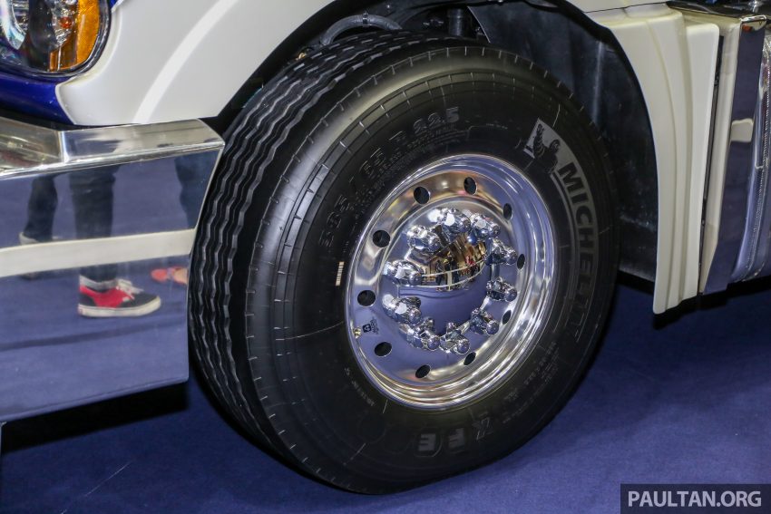 汽车图集：带你欣赏柔佛苏丹的超级货卡Ford F-650，与变形金刚中的‘擎天柱’ Mack Super-Liner 超级豪华重型卡车 63275