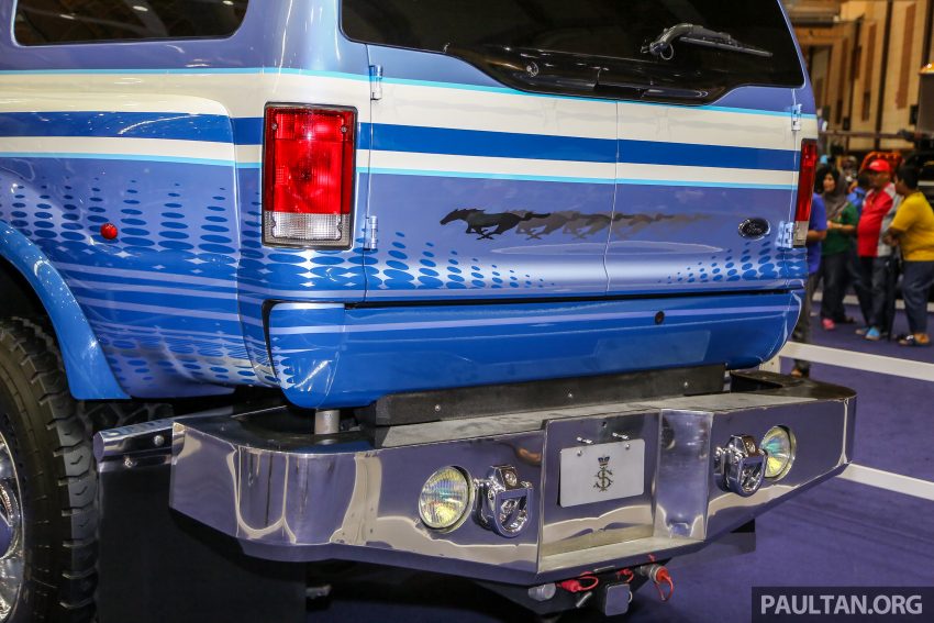 汽车图集：带你欣赏柔佛苏丹的超级货卡Ford F-650，与变形金刚中的‘擎天柱’ Mack Super-Liner 超级豪华重型卡车 63262