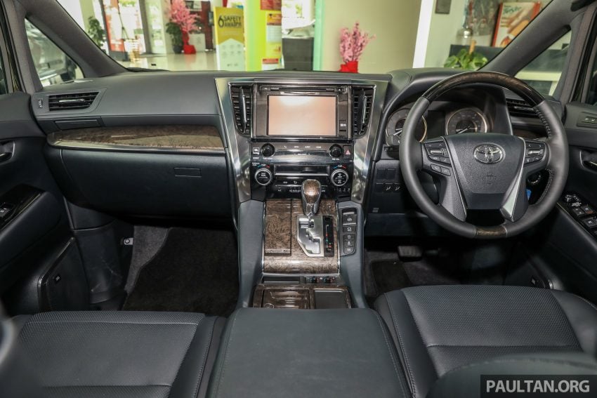 Toyota Alphard 与 Vellfire 本地公开展示, 全车系规格确认 62188