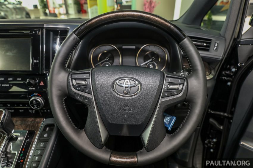 Toyota Alphard 与 Vellfire 本地公开展示, 全车系规格确认 62192