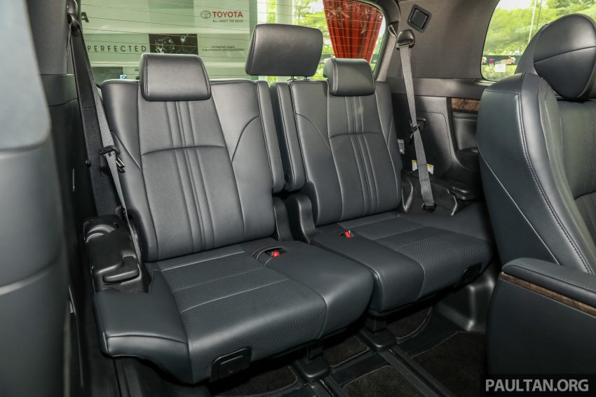 Toyota Alphard 与 Vellfire 本地公开展示, 全车系规格确认 62252