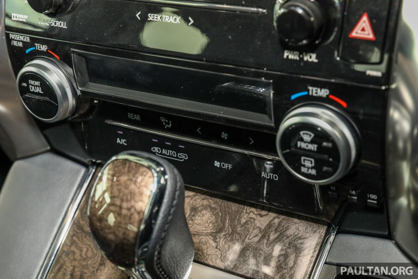 Toyota Alphard 与 Vellfire 本地公开展示, 全车系规格确认 62199
