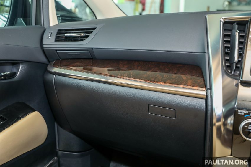 Toyota Alphard 与 Vellfire 本地公开展示, 全车系规格确认 62110