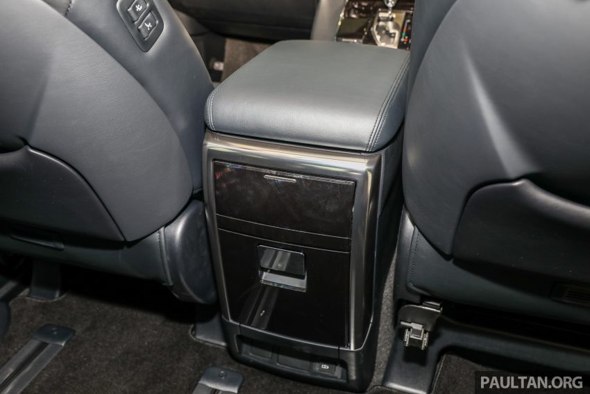 Toyota Alphard 与 Vellfire 本地公开展示, 全车系规格确认 62003