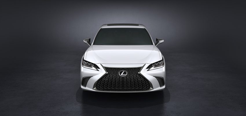 全新 Lexus ES 北京车展亮相，E-Class与5系列的新对手 66950