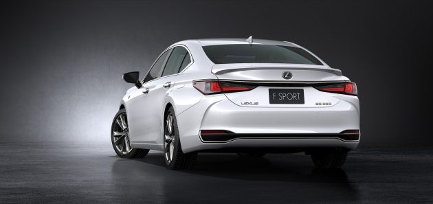 全新 Lexus ES 北京车展亮相，E-Class与5系列的新对手