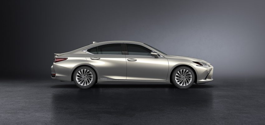 全新 Lexus ES 北京车展亮相，E-Class与5系列的新对手 66930