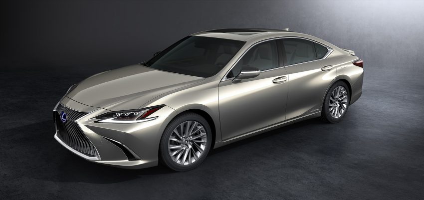 全新 Lexus ES 北京车展亮相，E-Class与5系列的新对手 66934