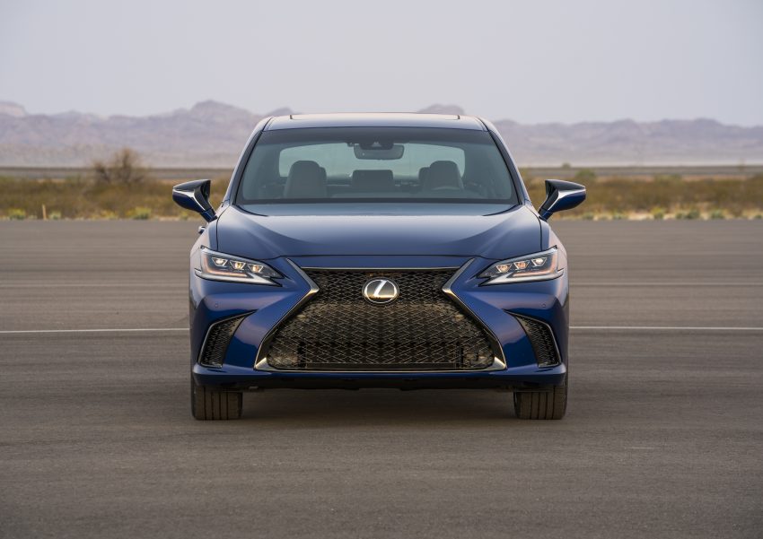 全新 Lexus ES 北京车展亮相，E-Class与5系列的新对手 66977
