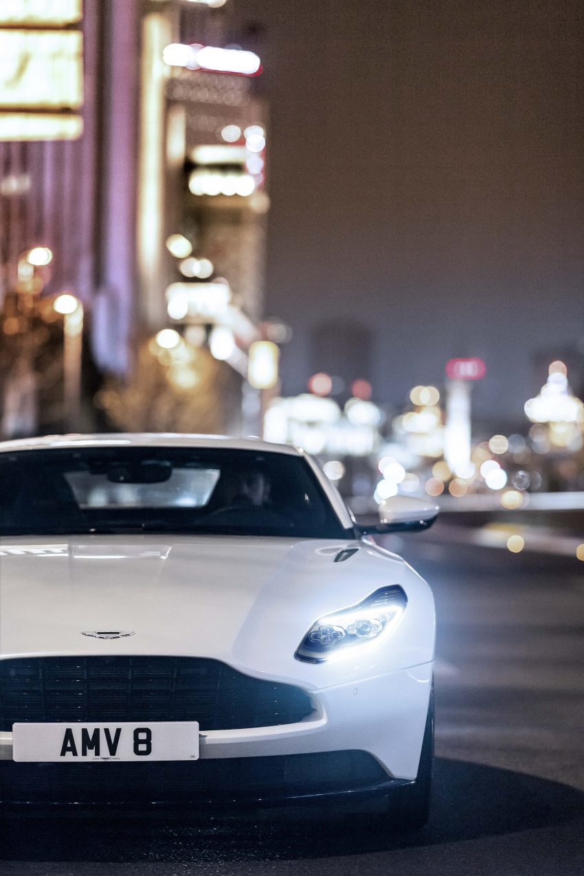 官方面子书预告, 入门级 Aston Martin DB11 V8 即将来马? 65281