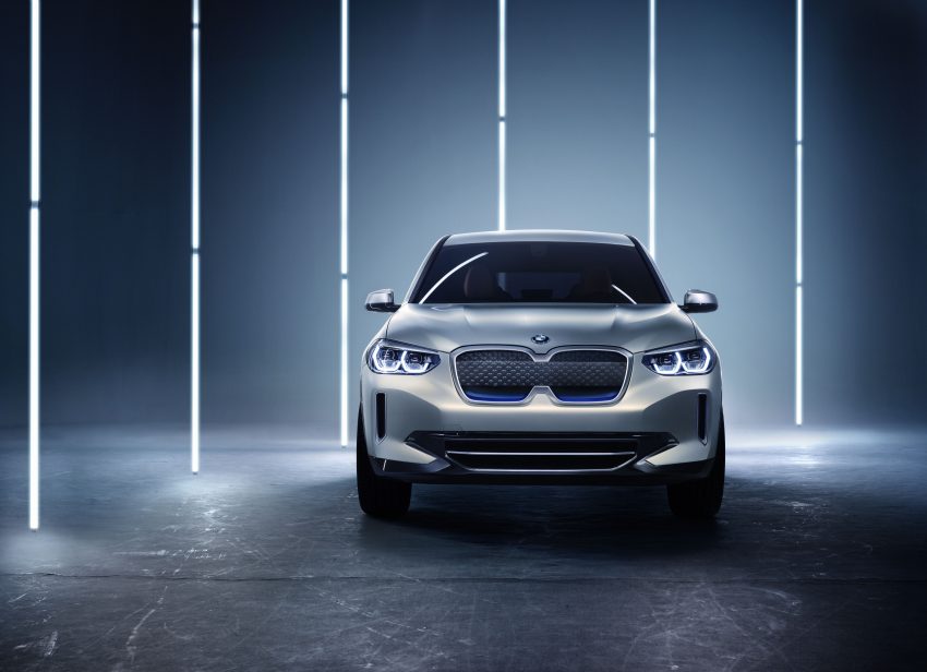 北京车展：BMW Concept iX3 发表，400公里纯电动续航 67159
