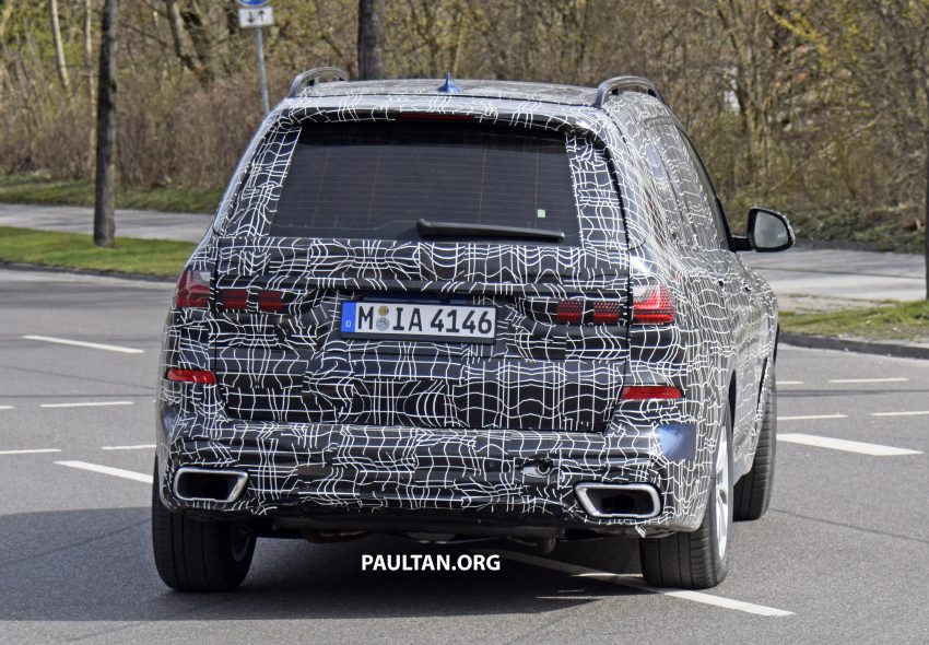 BMW X7 公路外观与内装谍照曝光，新旗舰SUV今年上市 65382