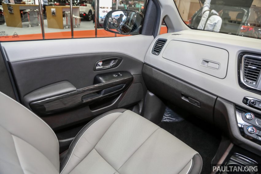新车图集: Kia Grand Carnival 2.2D SX 实拍, 售价18.9万 67833