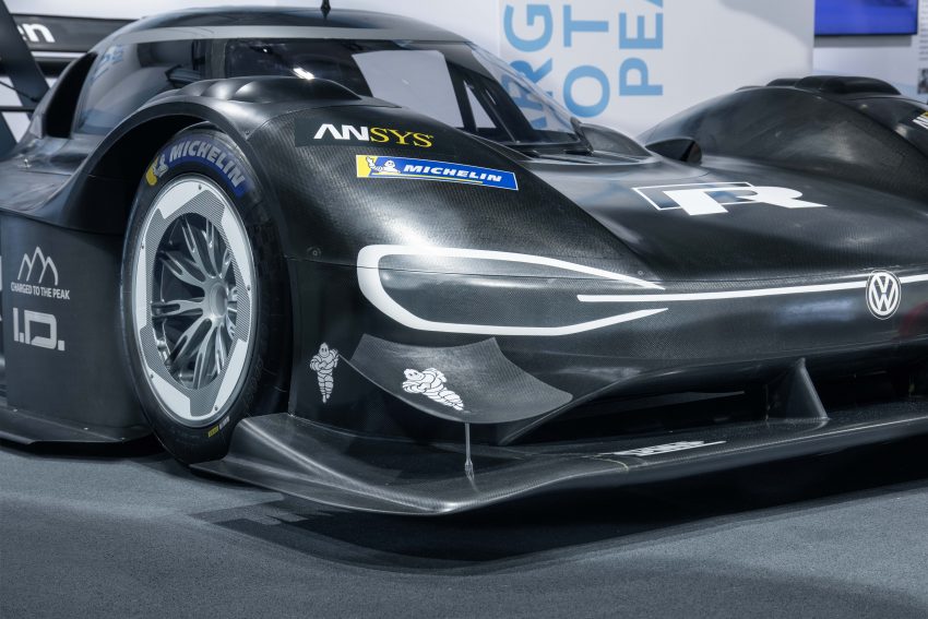 纯电动赛车，Volkswagen I.D. R Pikes Peak，2.25秒破百 66718
