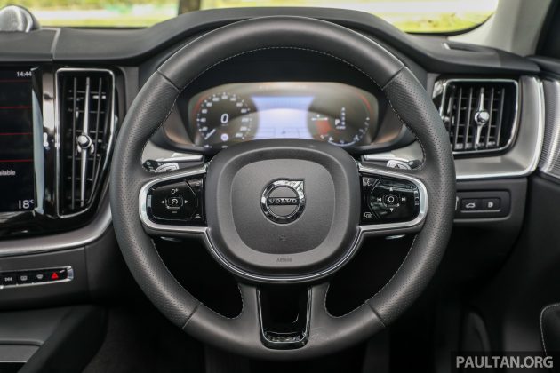 试驾：Volvo XC60 T8 Inscription Plus，各方面近乎完美