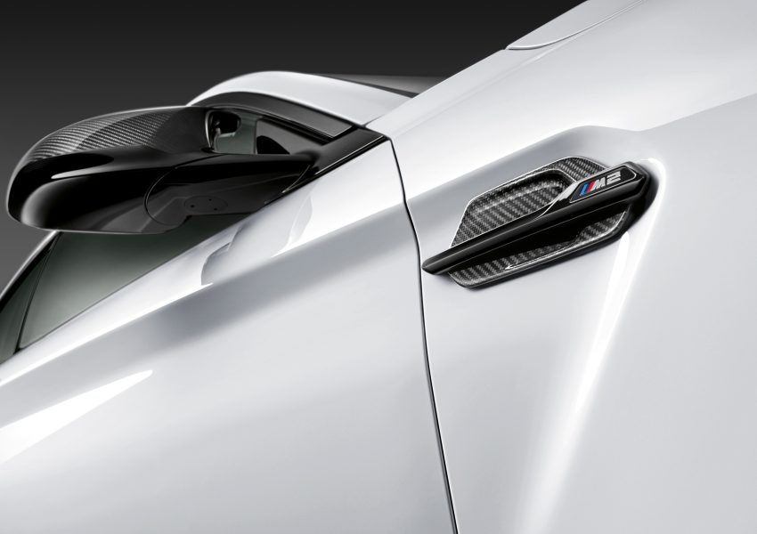 BMW M2 Competition M Performance 轻量化运动套件 68129