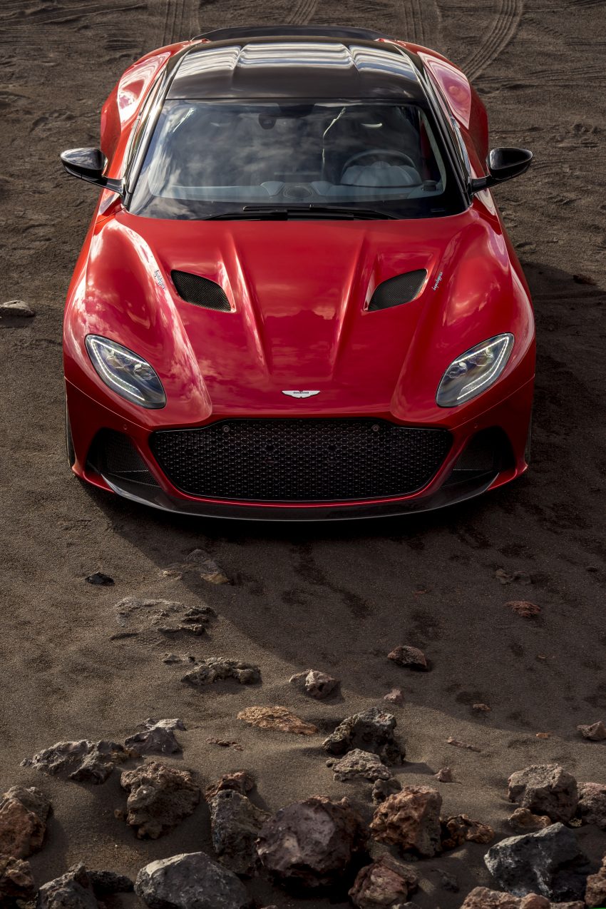 英伦旗舰跑车, Aston Martin DBS Superleggera 官图释出 70923