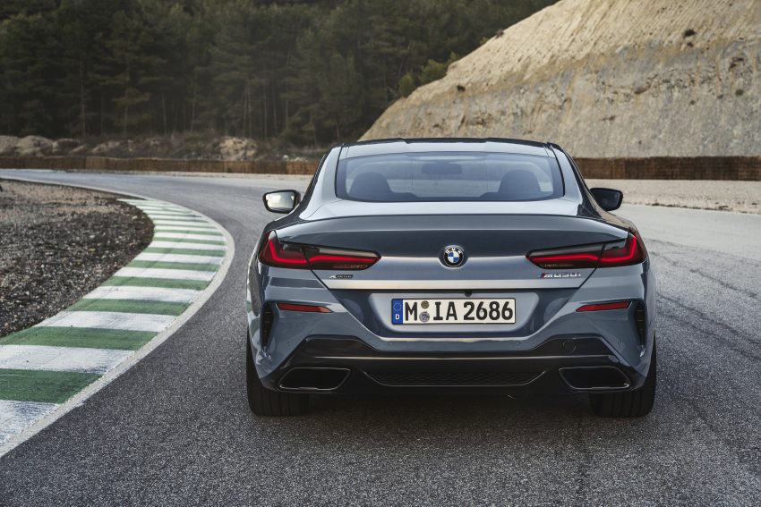 20年磨一剑，旗舰跑车回归！全新 BMW 8 系列重磅发表 70272