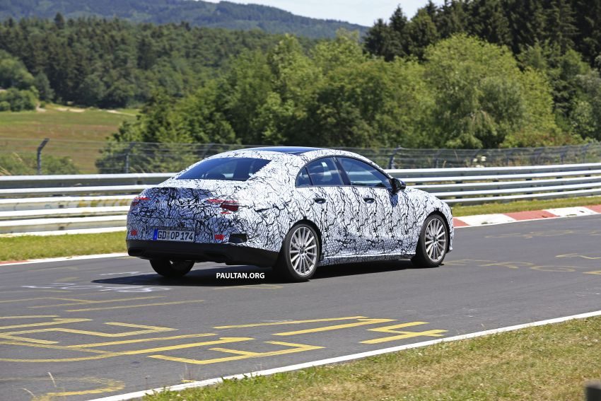 全新 Mercedes-Benz CLA 系列现身纽柏林赛道进行测试 71034