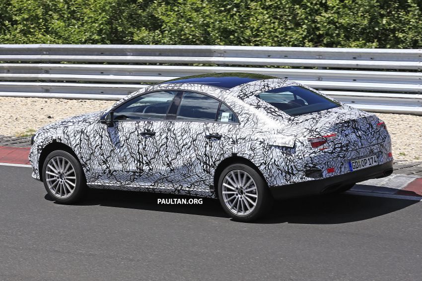 全新 Mercedes-Benz CLA 系列现身纽柏林赛道进行测试 71043
